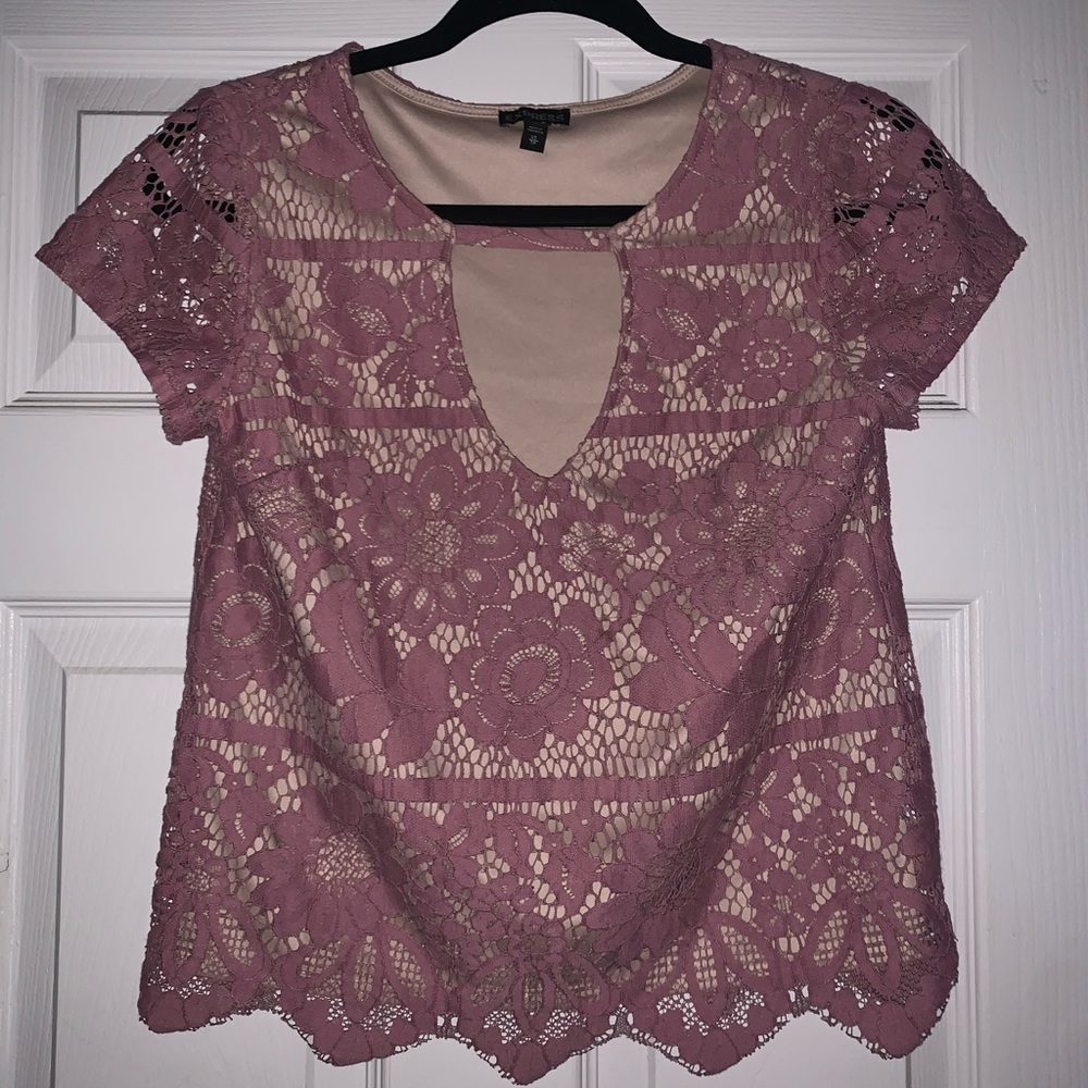 Express Lace Key Hole Short Sleeve Blouse